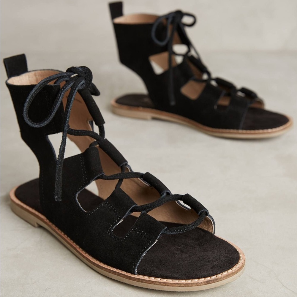 Matisse Shell Sandals